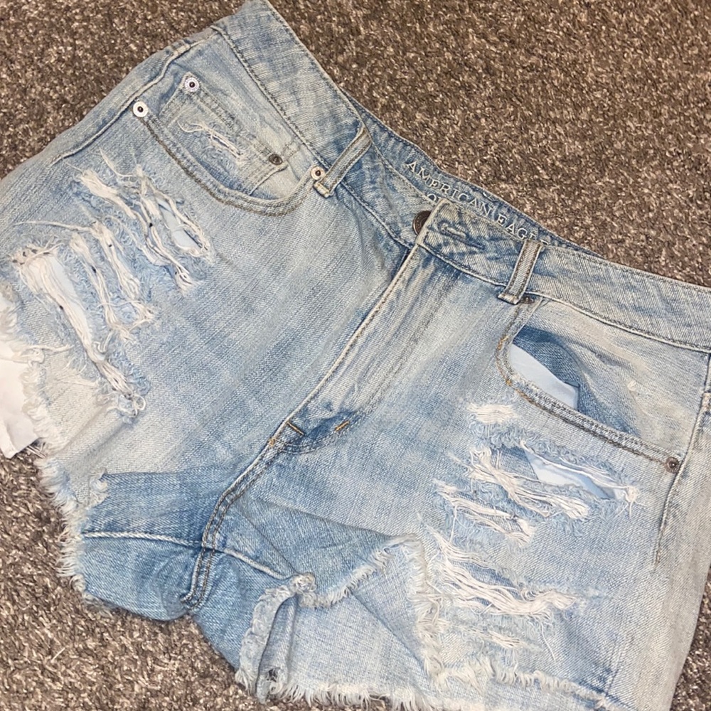 AMERICAN EAGLE JEAN SHORTS